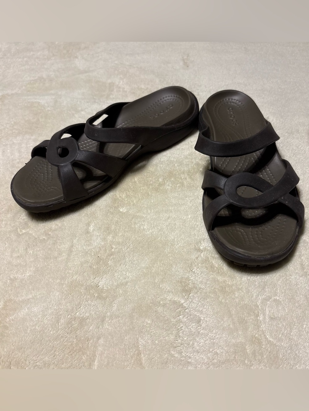 CROCS Brown Women's Slide Sandals - Picture 2 of 6